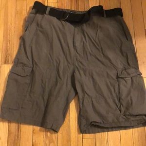 Beverly Hills cargo short!